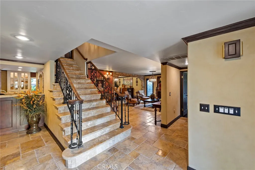 9905 Pangborn, Downey, California 90240 home-pic-18