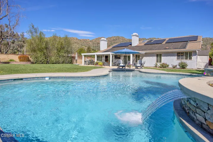 4900 Kilburn Ct Oak Park CA-large-058-01