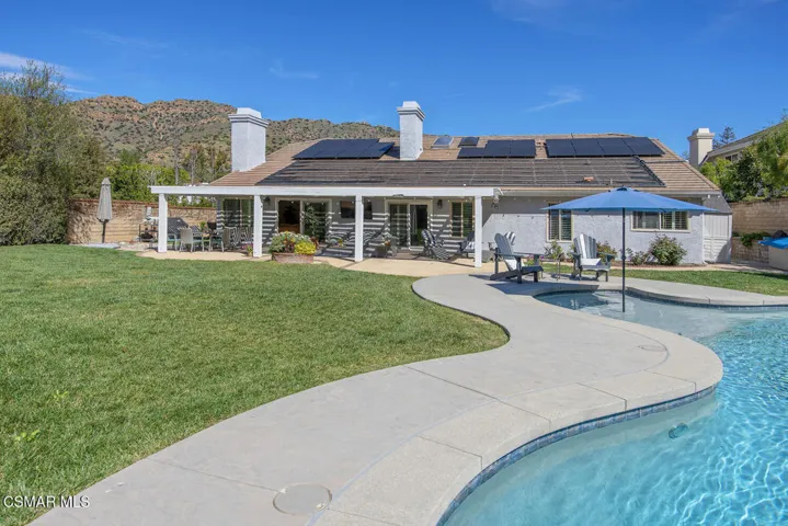 4900 Kilburn Ct Oak Park CA-large-055-00