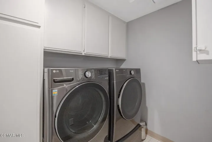 4900 Kilburn Ct Oak Park CA-large-037-03