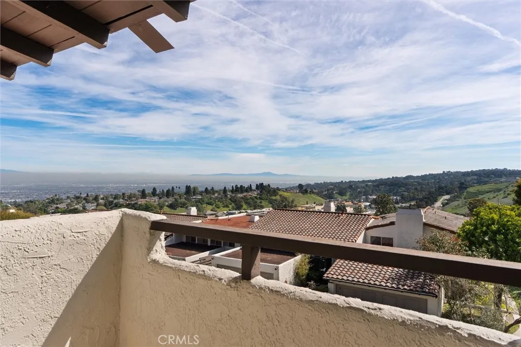 79 Cottonwood, Rolling Hills Estates, California 90274 home-pic-21