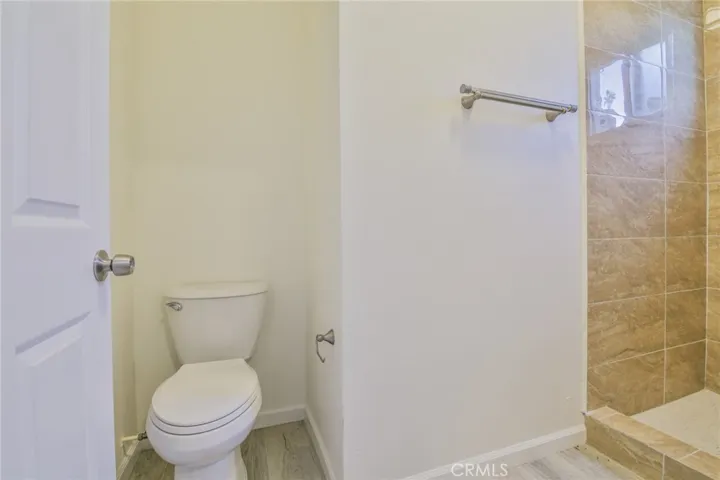 10502 Ravenswood, Inglewood, California 90304