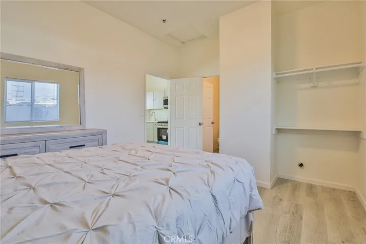 10502 Ravenswood, Inglewood, California 90304