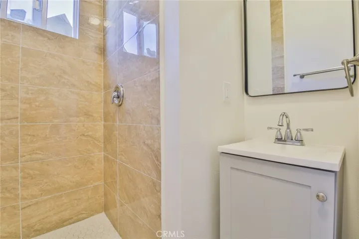 10502 Ravenswood, Inglewood, California 90304