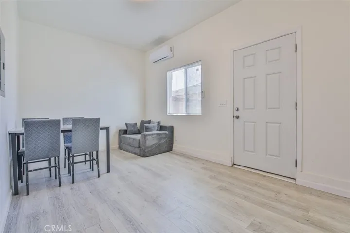 10502 Ravenswood, Inglewood, California 90304
