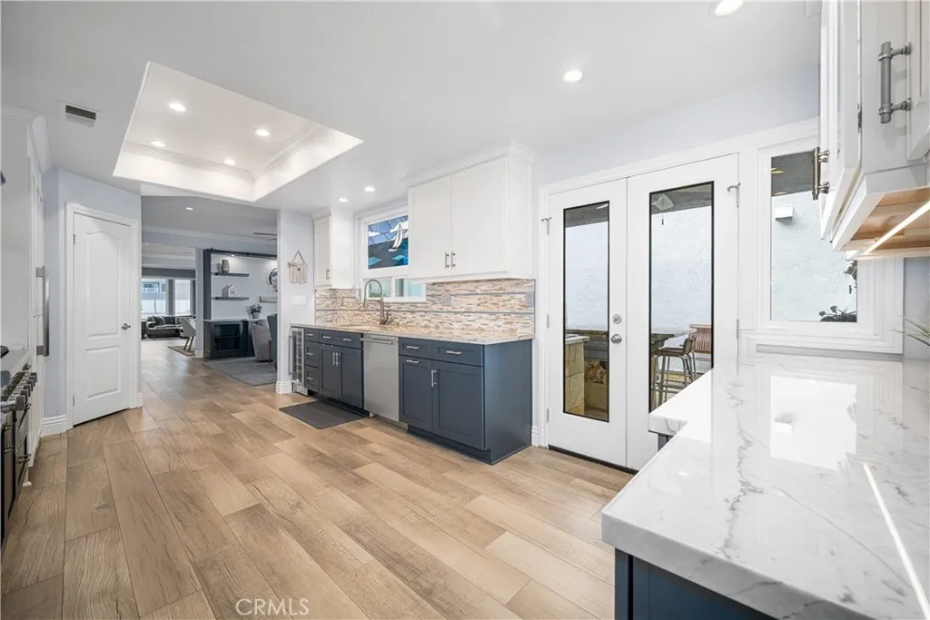 1713 Electric Avenue, Seal Beach, California 90740 home-pic-23