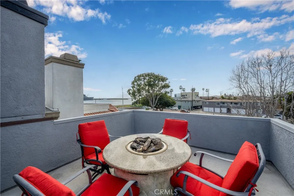 1713 Electric Avenue, Seal Beach, California 90740 home-pic-52