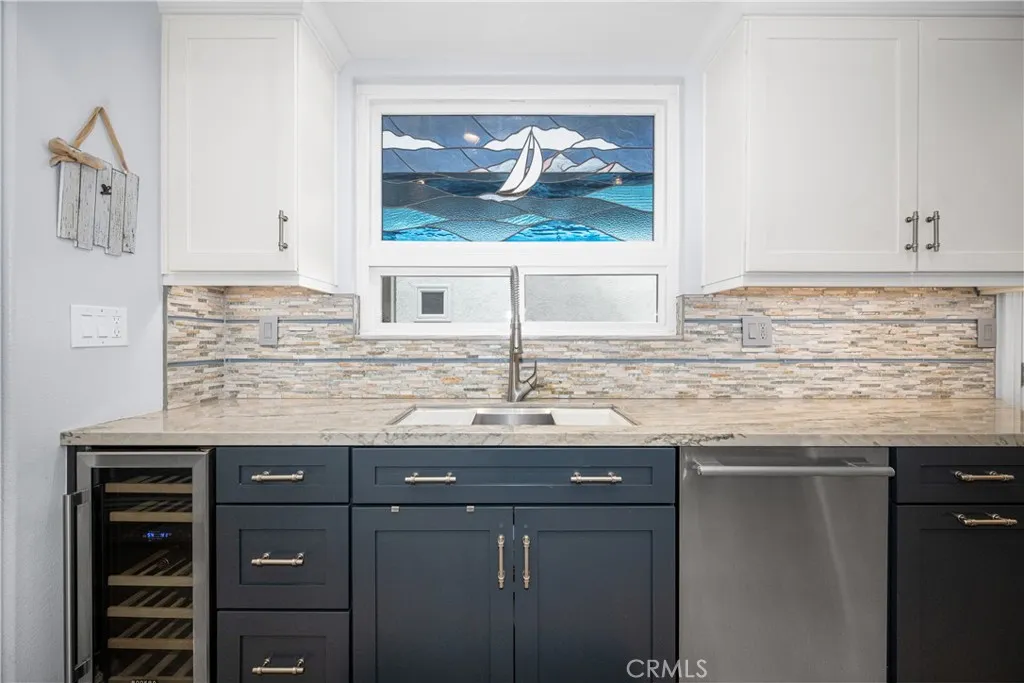 1713 Electric Avenue, Seal Beach, California 90740 home-pic-22