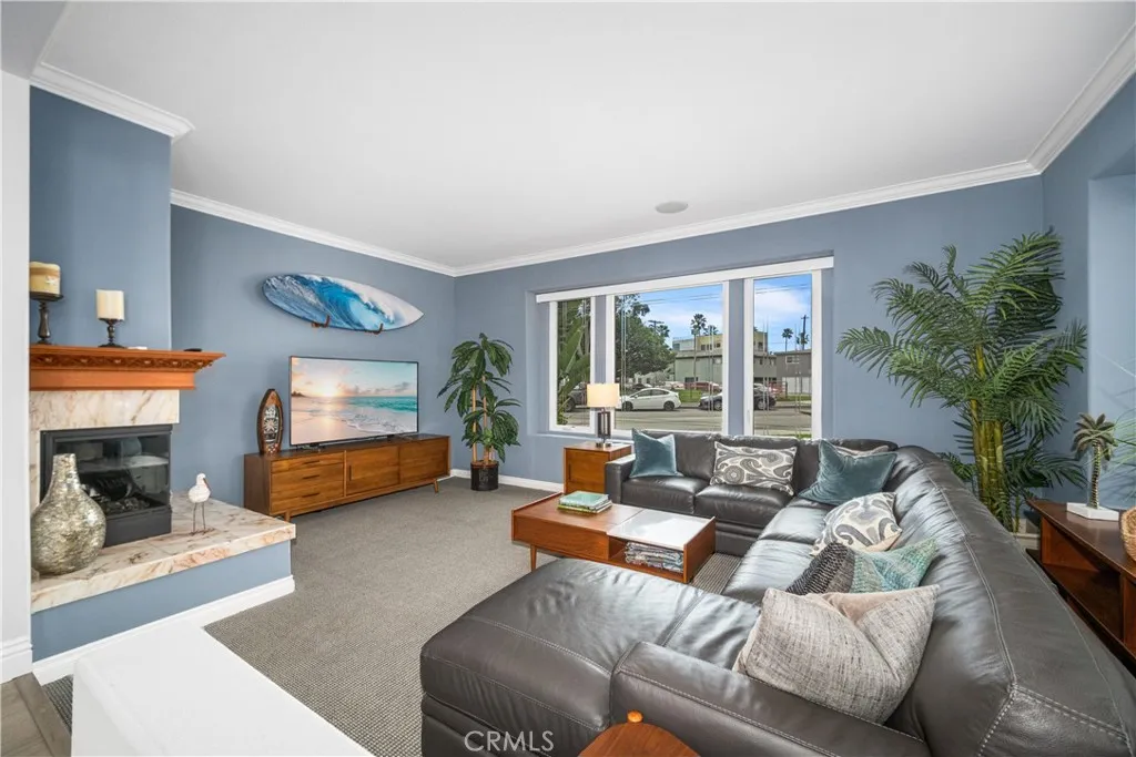 1713 Electric Avenue, Seal Beach, California 90740 home-pic-3