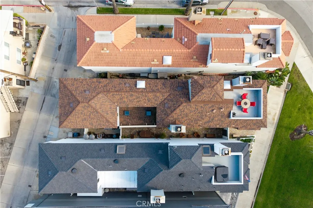 1713 Electric Avenue, Seal Beach, California 90740 home-pic-67