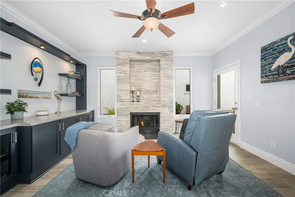 1713 Electric Avenue, Seal Beach, California 90740 home-pic-19