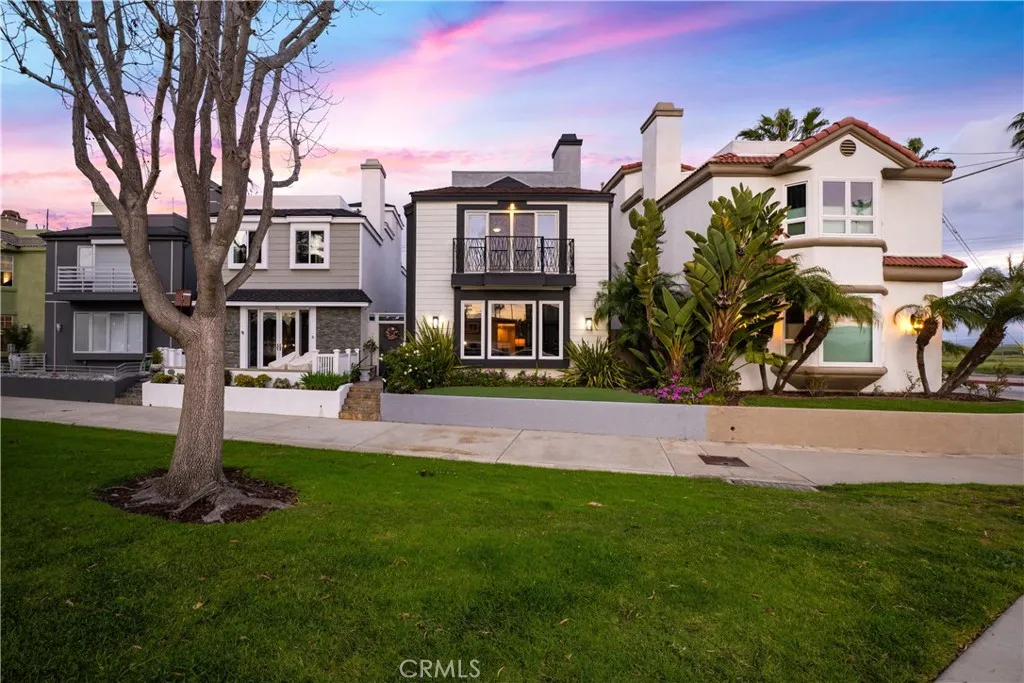 1713 Electric Avenue, Seal Beach, California 90740 home-pic-7