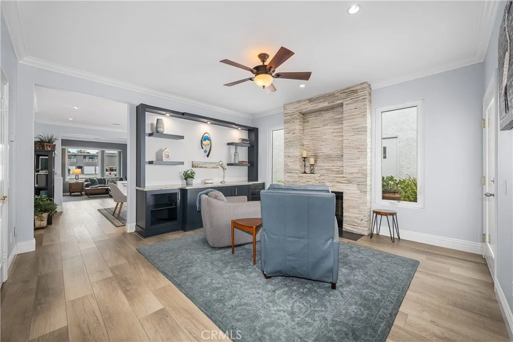 1713 Electric Avenue, Seal Beach, California 90740 home-pic-20