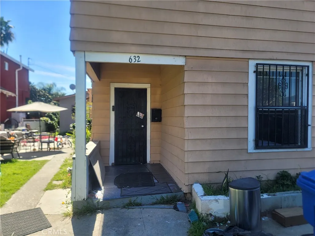 632 E 45th, Los Angeles, California 90011 home-pic-4