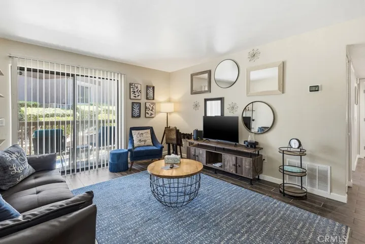 1265 Kendall 1015, San Bernardino, California 92407