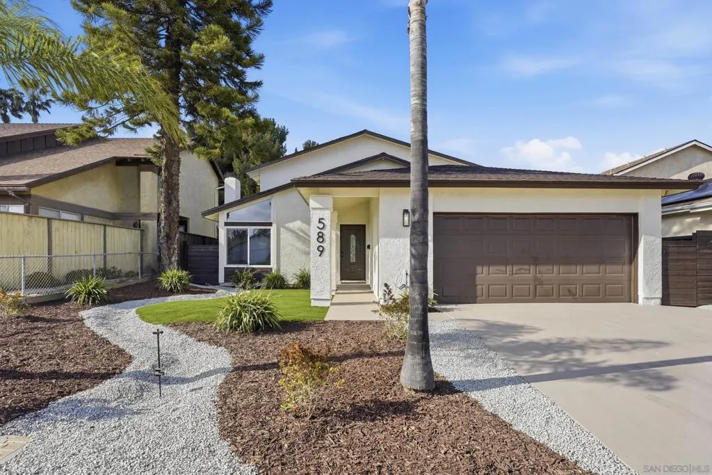 589 E J Street, Chula Vista, California 91910 home-pic-1