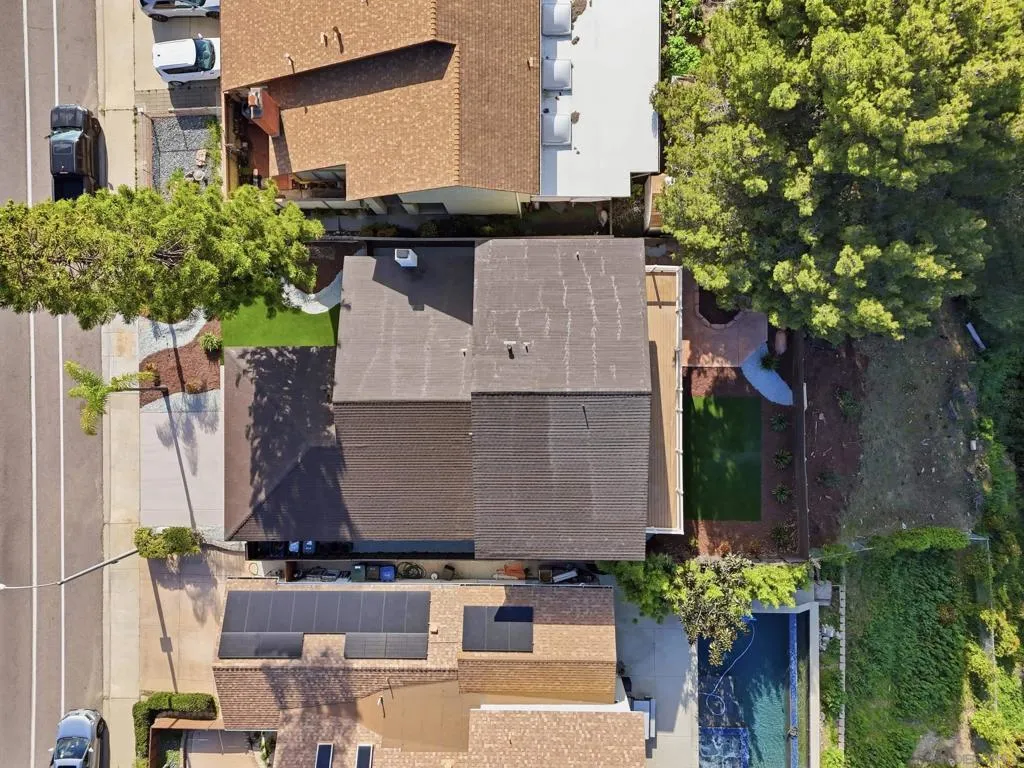 589 E J Street, Chula Vista, California 91910 home-pic-35