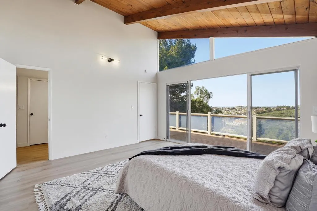 589 E J Street, Chula Vista, California 91910 home-pic-22