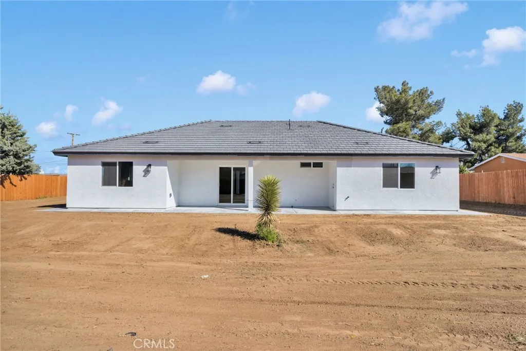 10704 11th Ave., Hesperia, California 92345 home-pic-32