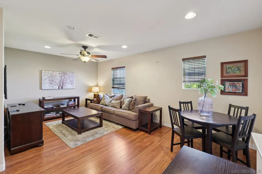 940 Sullivan Ct, Chula Vista, California 91911 home-pic-12