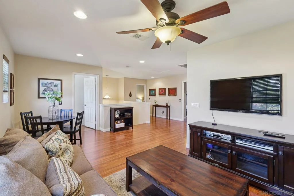 940 Sullivan Ct, Chula Vista, California 91911 home-pic-13