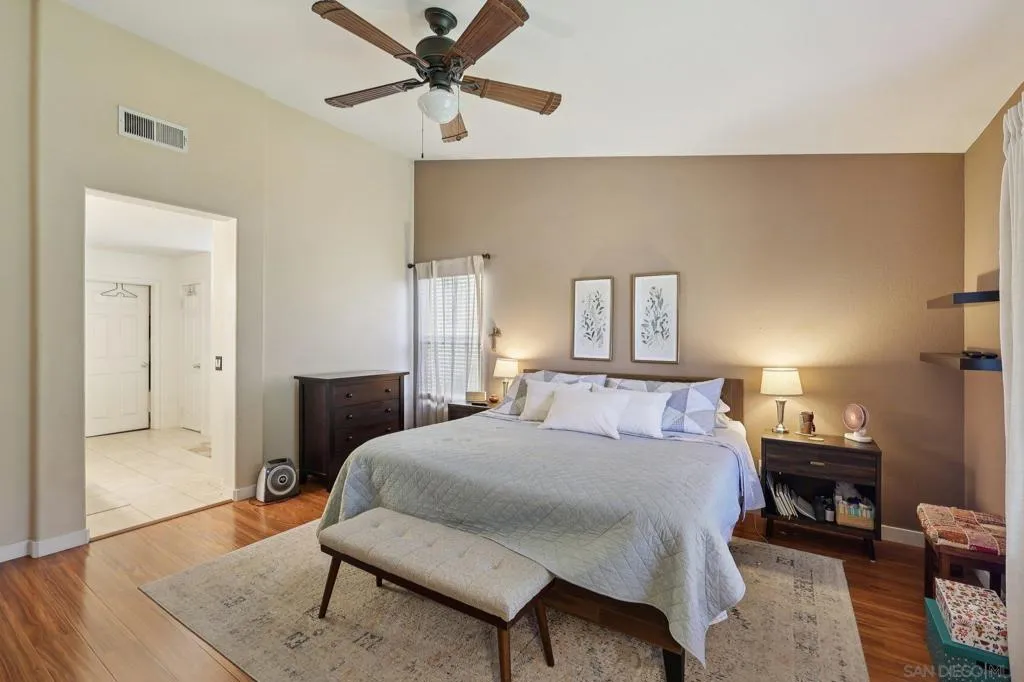 940 Sullivan Ct, Chula Vista, California 91911 home-pic-40