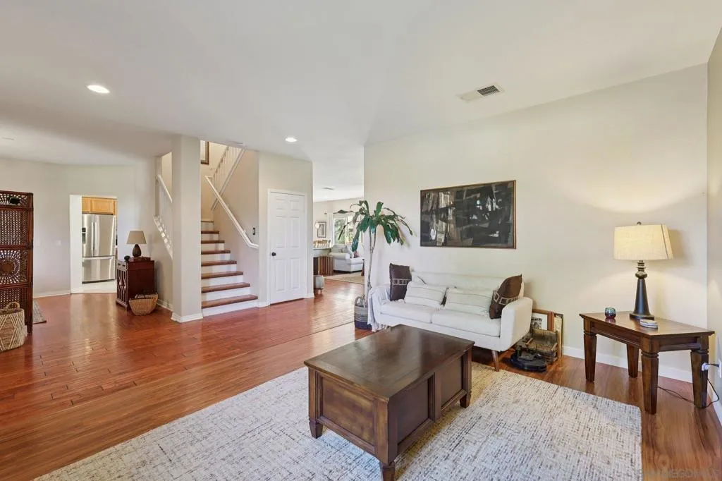 940 Sullivan Ct, Chula Vista, California 91911 home-pic-26