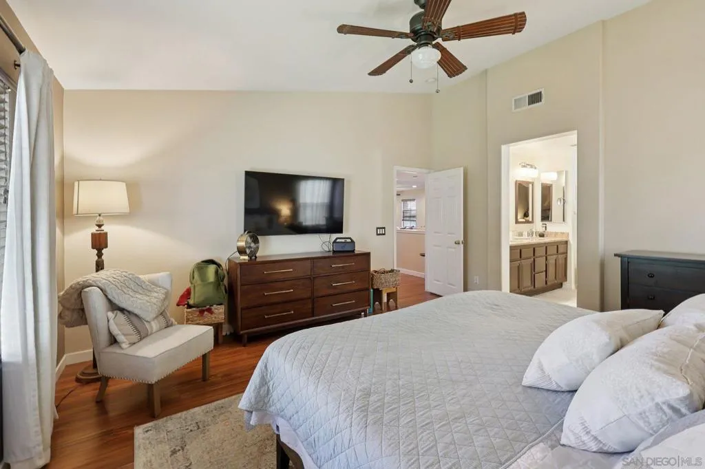 940 Sullivan Ct, Chula Vista, California 91911 home-pic-41