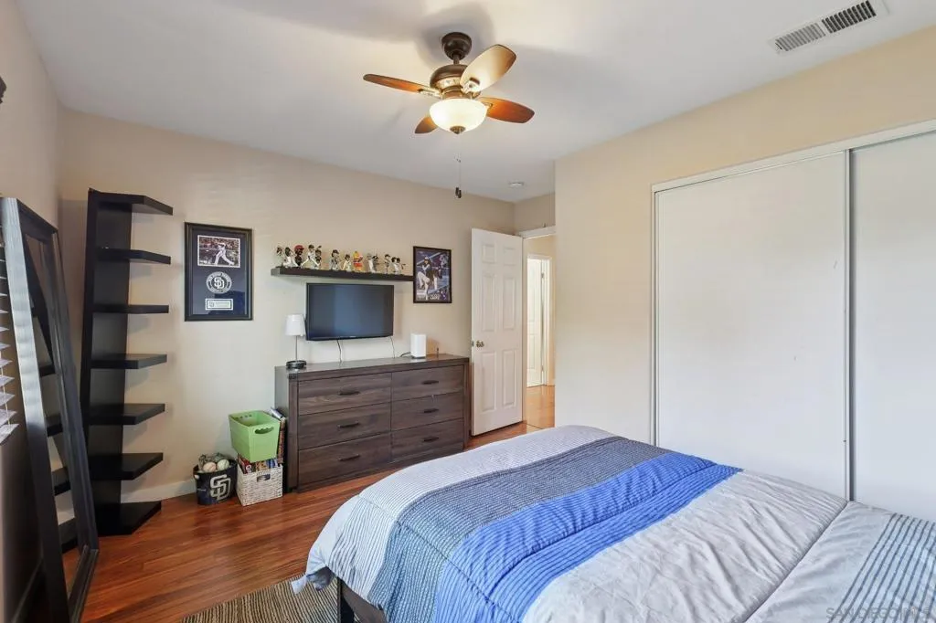 940 Sullivan Ct, Chula Vista, California 91911 home-pic-35