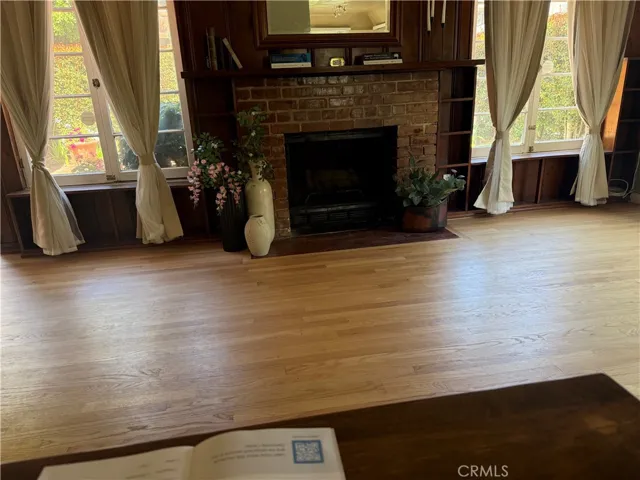 1437 Greenfield Avenue, Los Angeles, California 90025