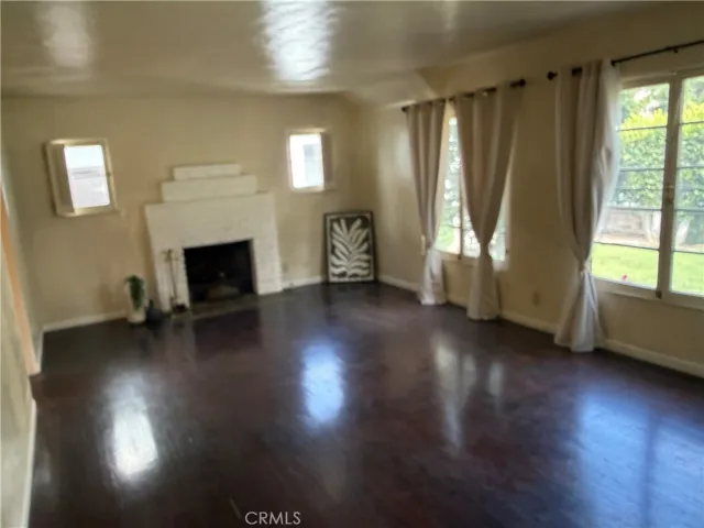 1437 Greenfield Avenue, Los Angeles, California 90025