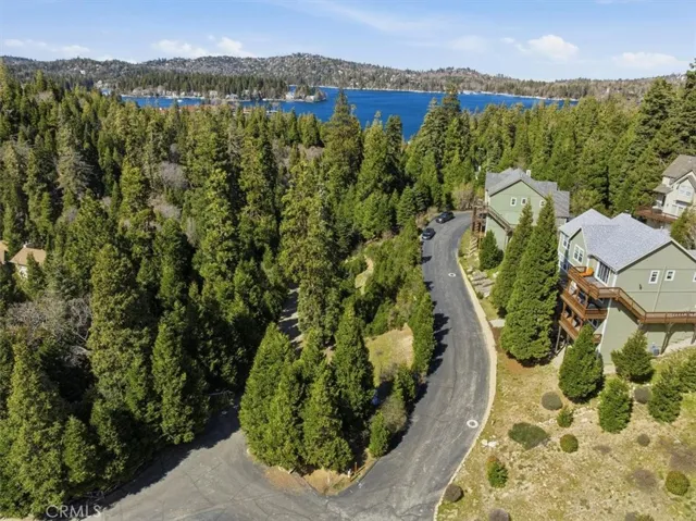 28432 Fresh Spring Lane, Lake Arrowhead, California 92352 — photo 4