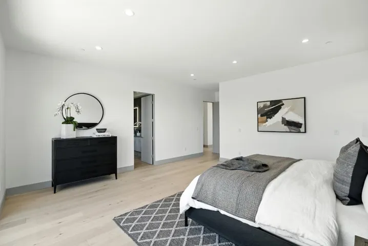 1127 Hillslope Place, Los Altos, California 94024