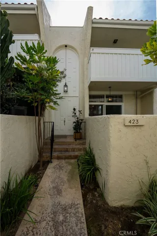 423 2nd, Hermosa Beach, California 90254