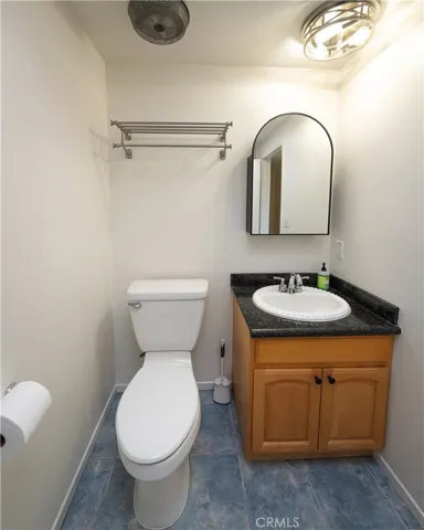 423 2nd, Hermosa Beach, California 90254