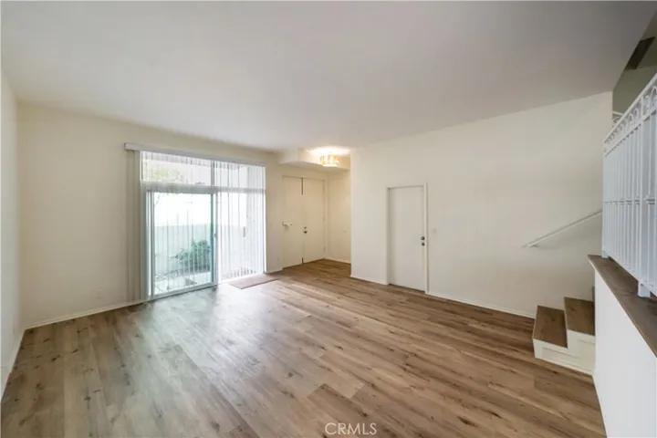 423 2nd, Hermosa Beach, California 90254