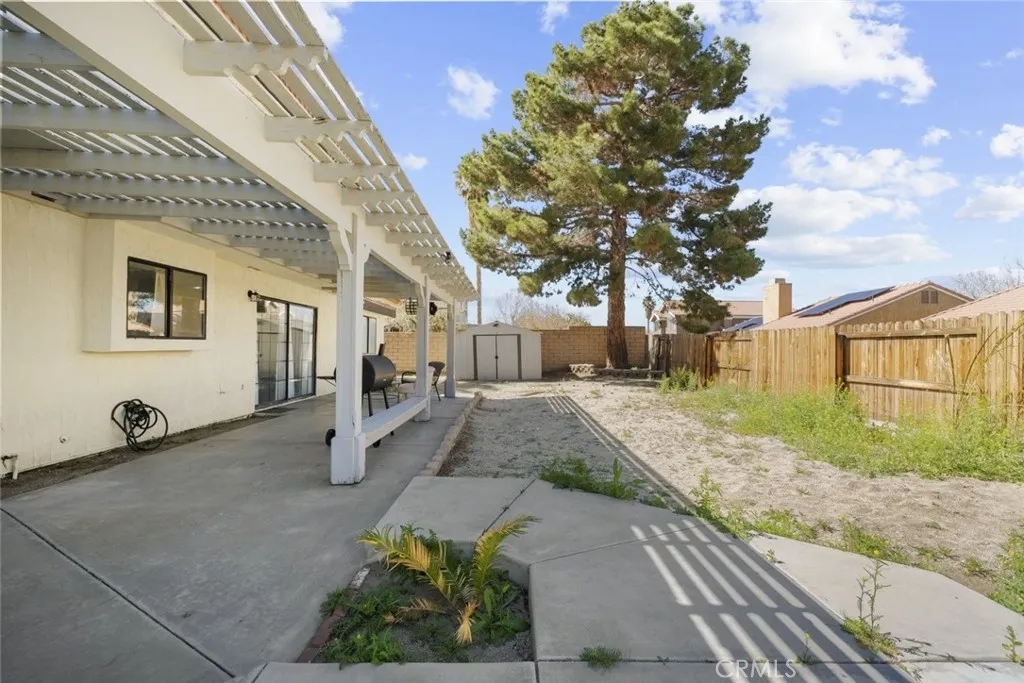 5389 Evergem Avenue, Palmdale, California 93552 home-pic-30