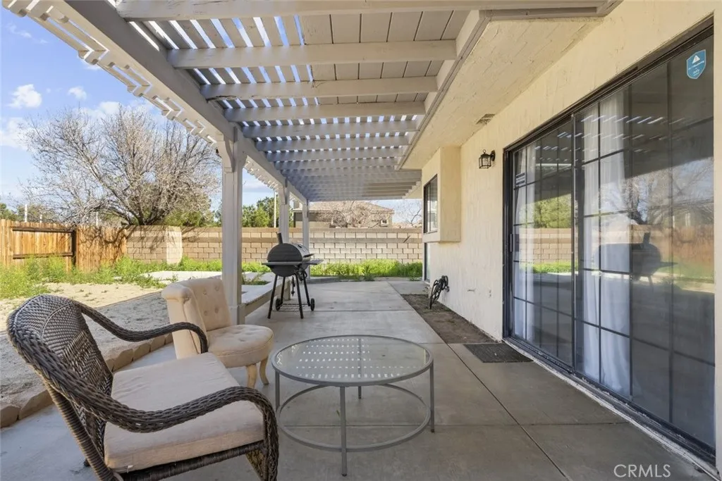 5389 Evergem Avenue, Palmdale, California 93552 home-pic-27