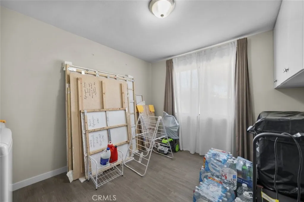 5389 Evergem Avenue, Palmdale, California 93552 home-pic-31