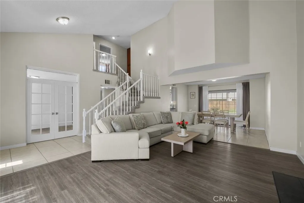 5389 Evergem Avenue, Palmdale, California 93552 home-pic-8
