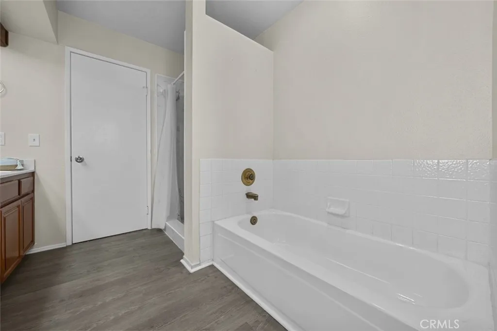 5389 Evergem Avenue, Palmdale, California 93552 home-pic-38