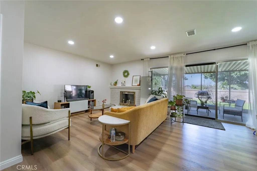 5185 N Banna, Covina, California 91724 home-pic-12