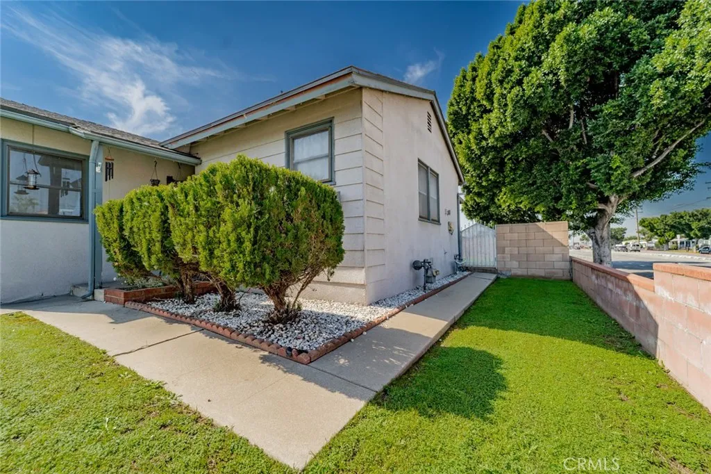 5185 N Banna, Covina, California 91724 home-pic-3