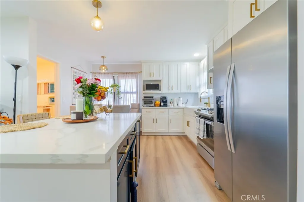 5185 N Banna, Covina, California 91724 home-pic-7