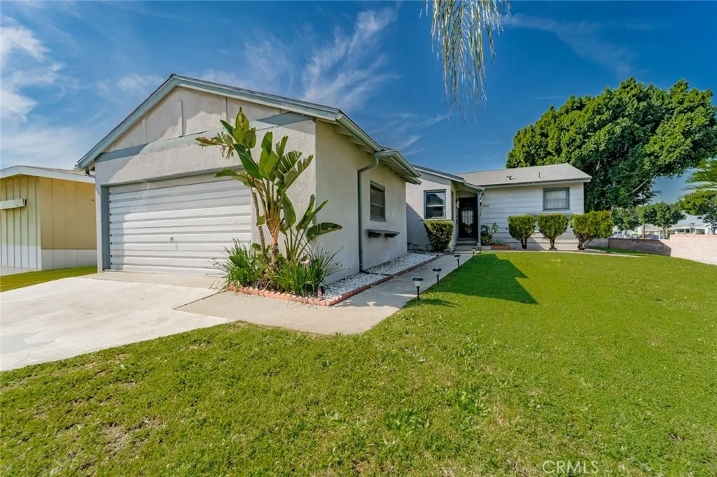 5185 N Banna, Covina, California 91724 home-pic-1