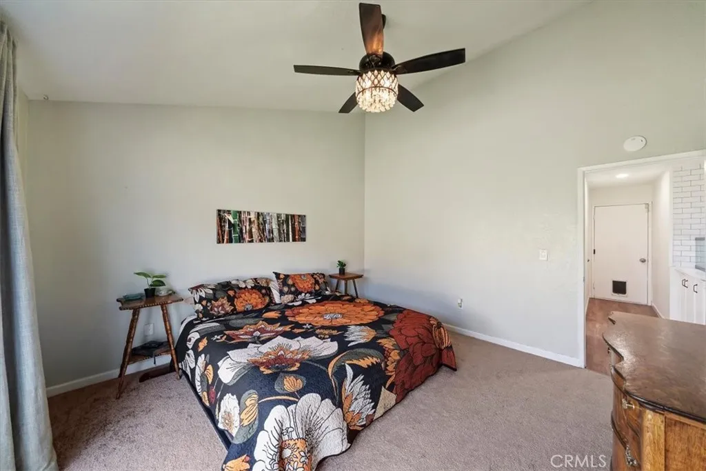 2544 Sunflower, San Bernardino, California 92407 home-pic-16