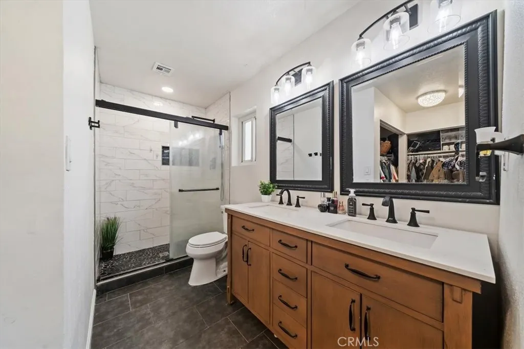 2544 Sunflower, San Bernardino, California 92407 home-pic-17