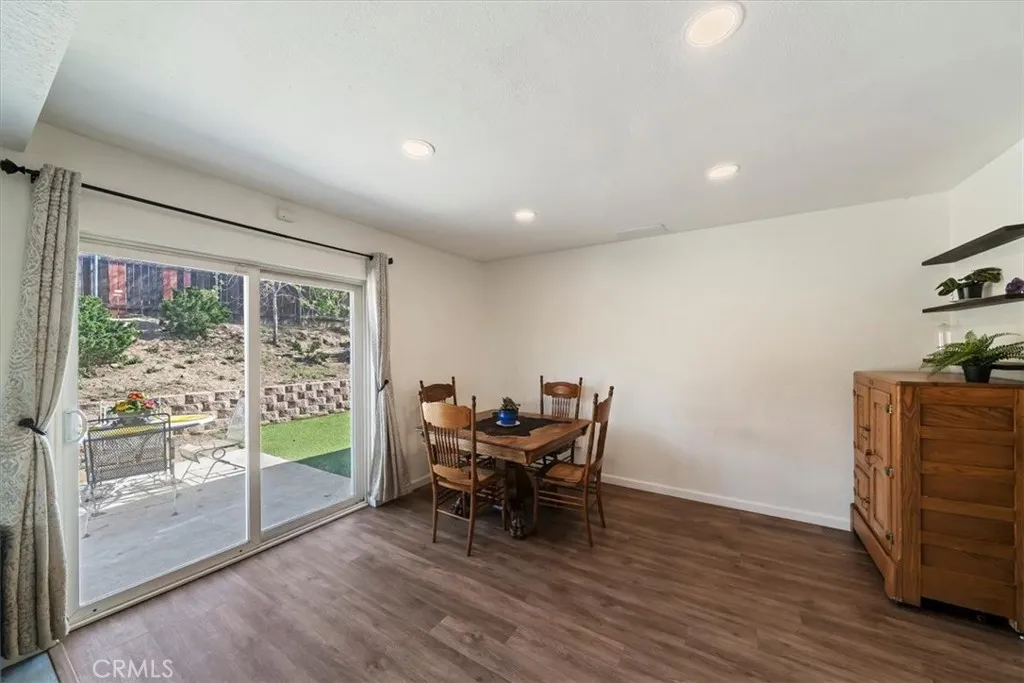 2544 Sunflower, San Bernardino, California 92407 home-pic-8
