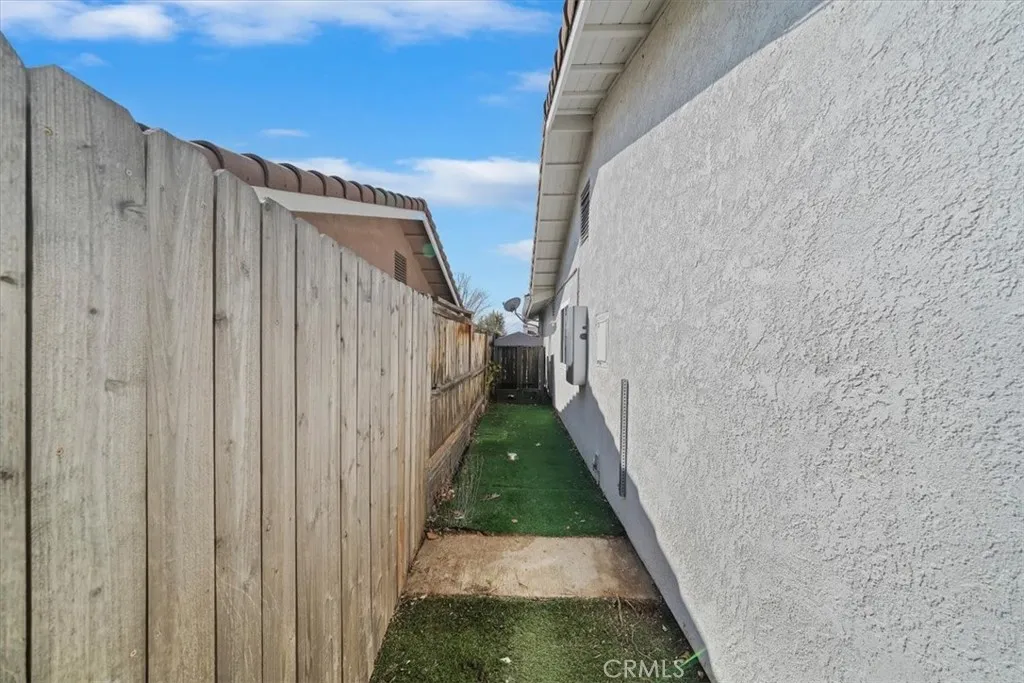 2544 Sunflower, San Bernardino, California 92407 home-pic-22
