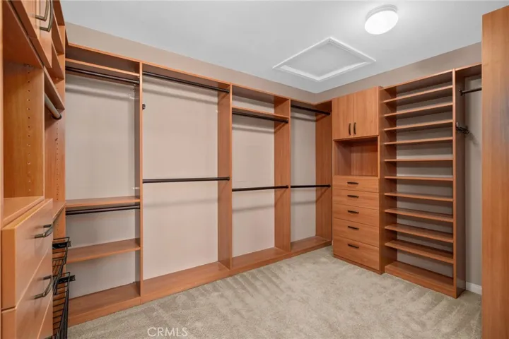 Huge primary walk in closet